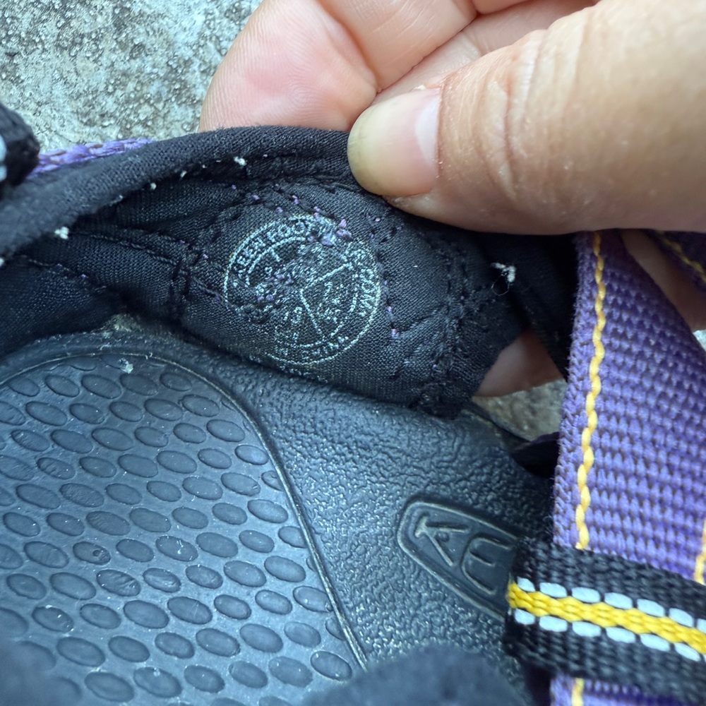 Kids keen Purple and Black Keens Newport H2 Purple size 13 Little Kid - Picture 4 of 5